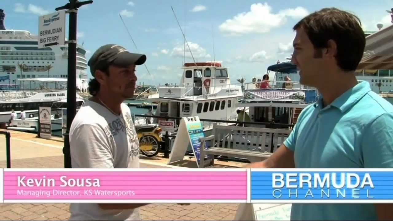 David LaHuta Parasailing in Bermuda