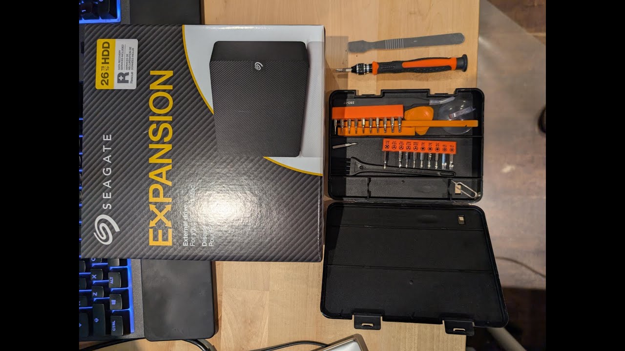 How to Shuck Seagate Hard Drive HDD 25TB Easy