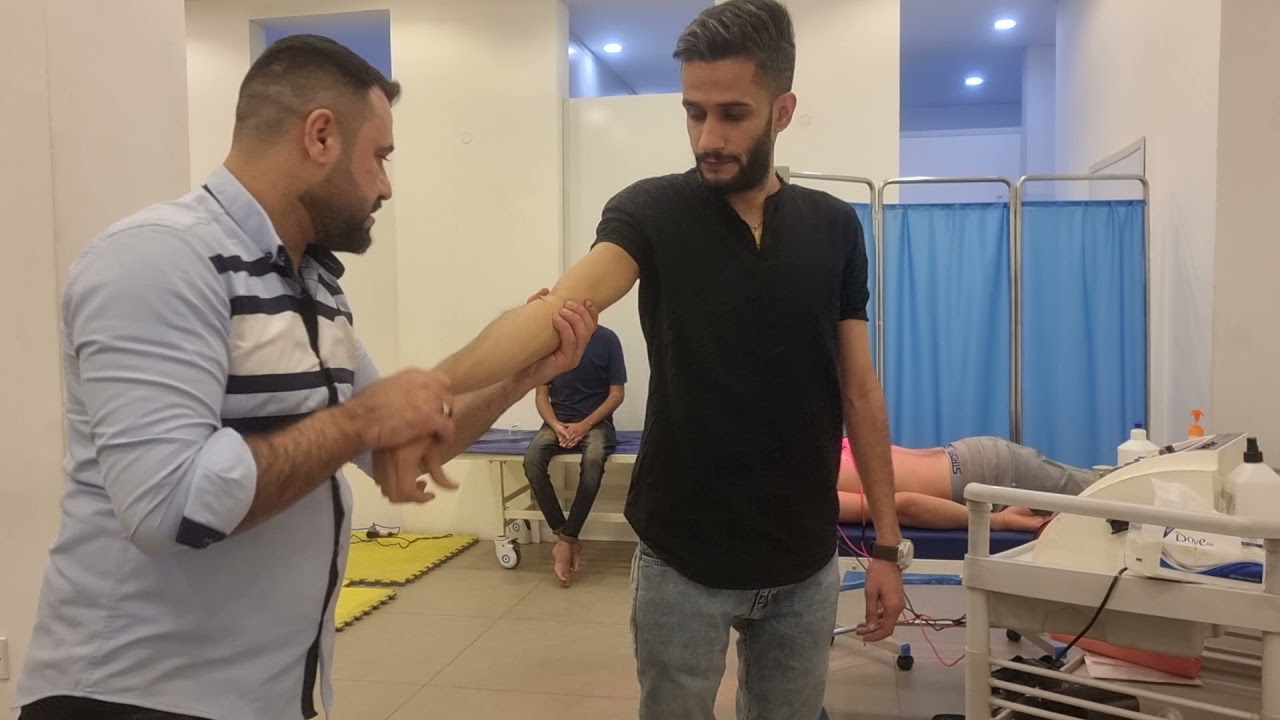 علاج الانزلاق الغضروفي العنقي  وتاثيره على اليد وخدر الاصابع