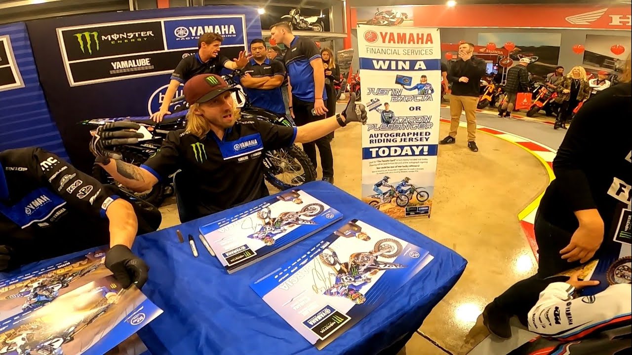 Supercross Autograph signing Anaheim 2 -2020 Justin Barcia-EliTomac-Ken Roczen