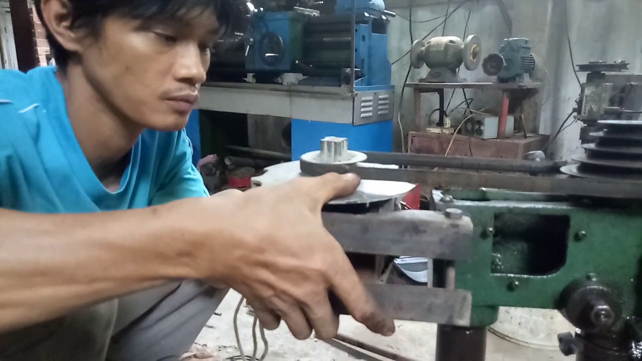 Chế môtơ may giặc cho khoan bàn