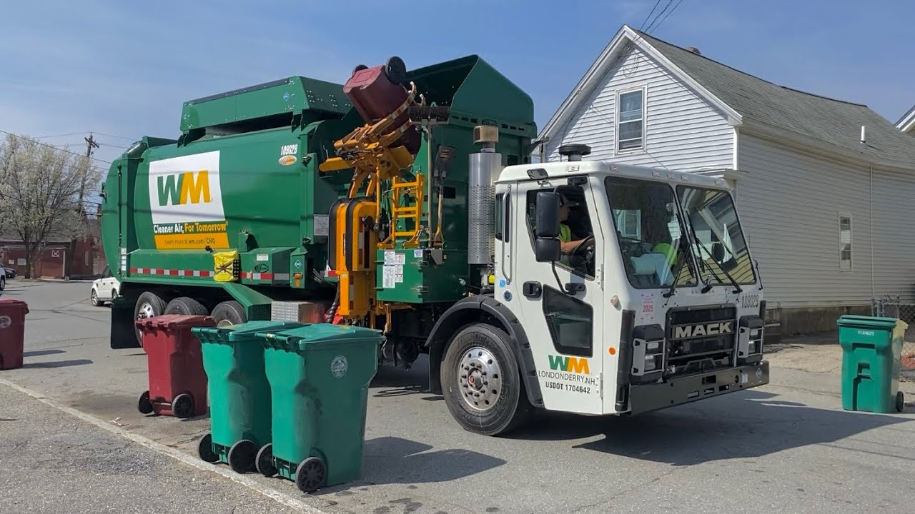Brand New 2025 CNG Waste Management Garbage Truck in Lowell MA