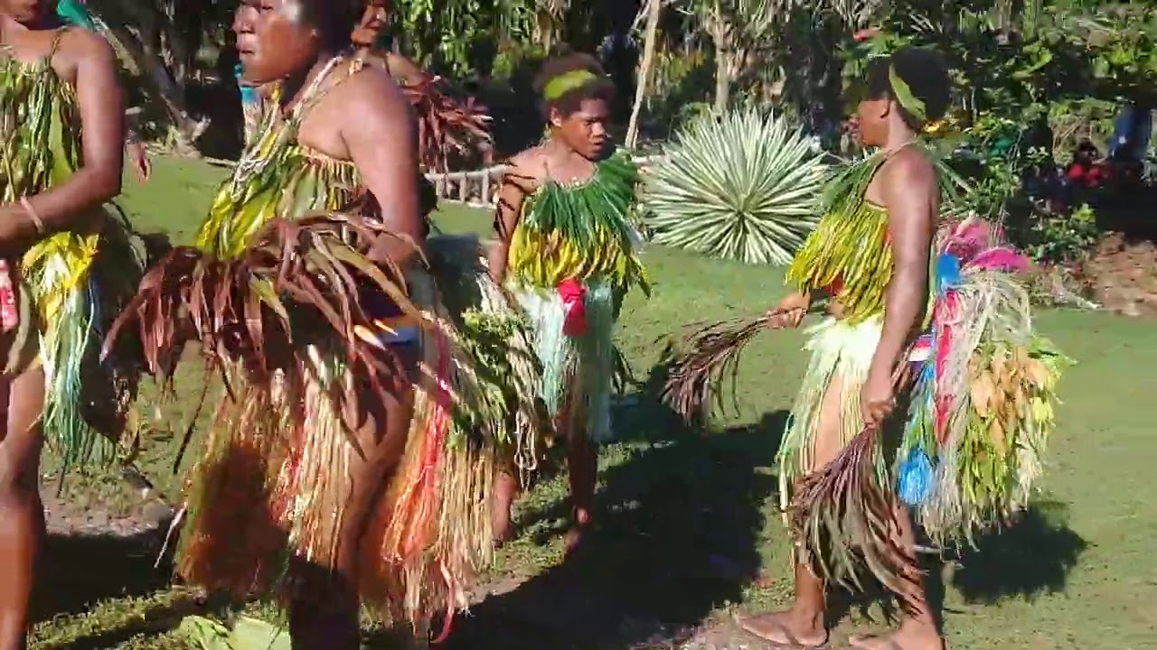 MERI SULKA/MENGEN Cultural dance (samsam)
