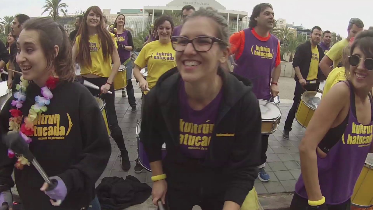 Kultrún Batucada Maratón Valencia 2016
