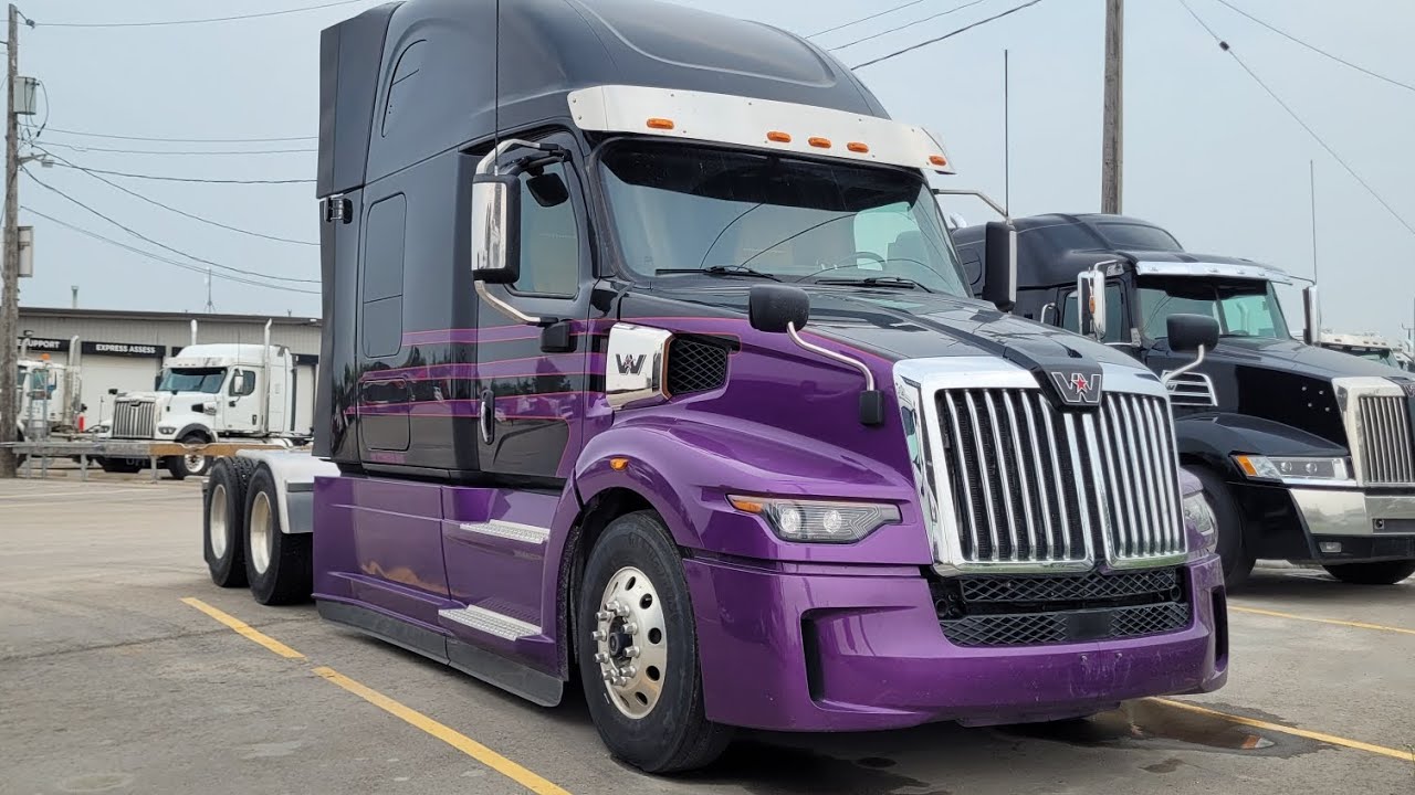 2024 Western Star 57X 72