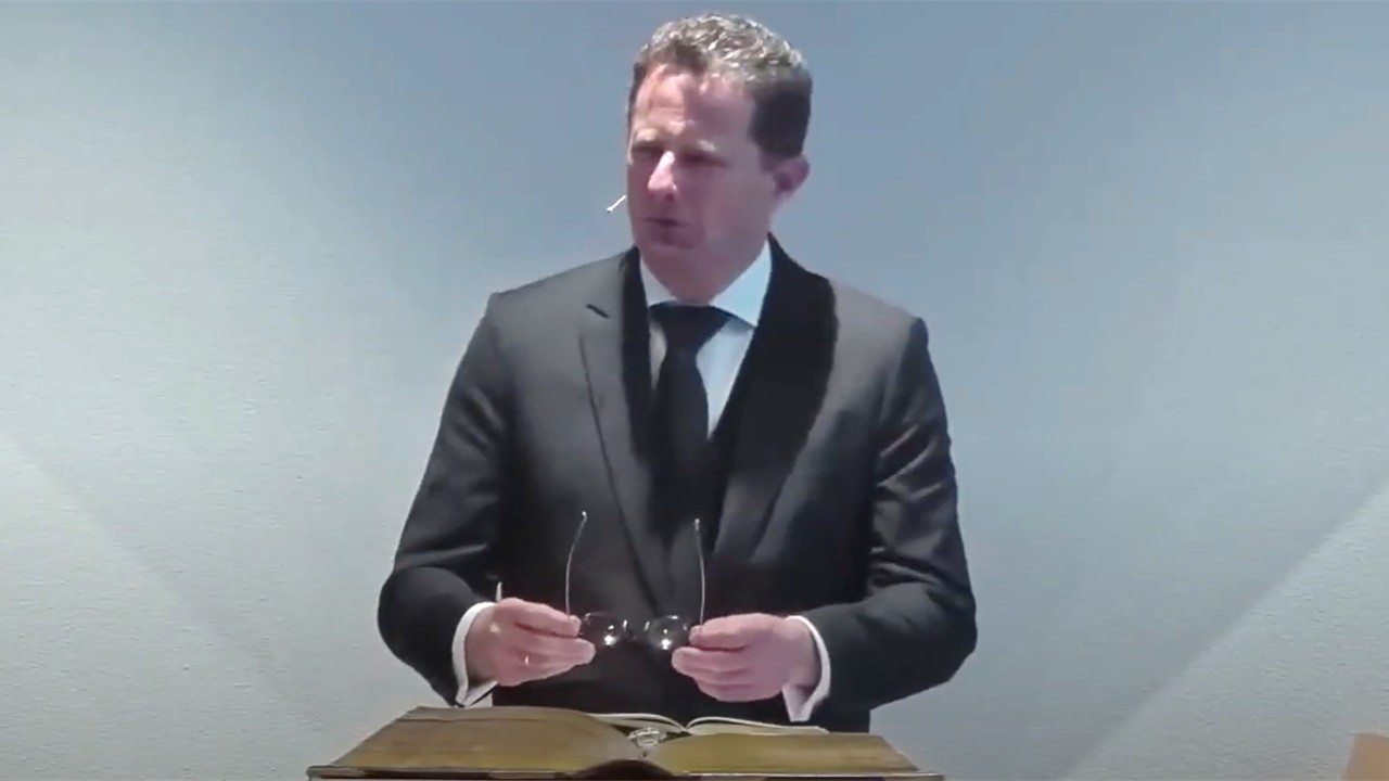 Ds. C.P. de Boer | Exodus 11 en Exodus 12: 29 - 33 | Aankondiging en uitvoering van de tiende plaag