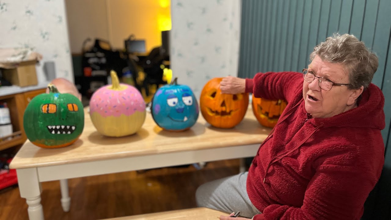 ANGRY GRANDMA JUDGES PUMPKINS| Vlog