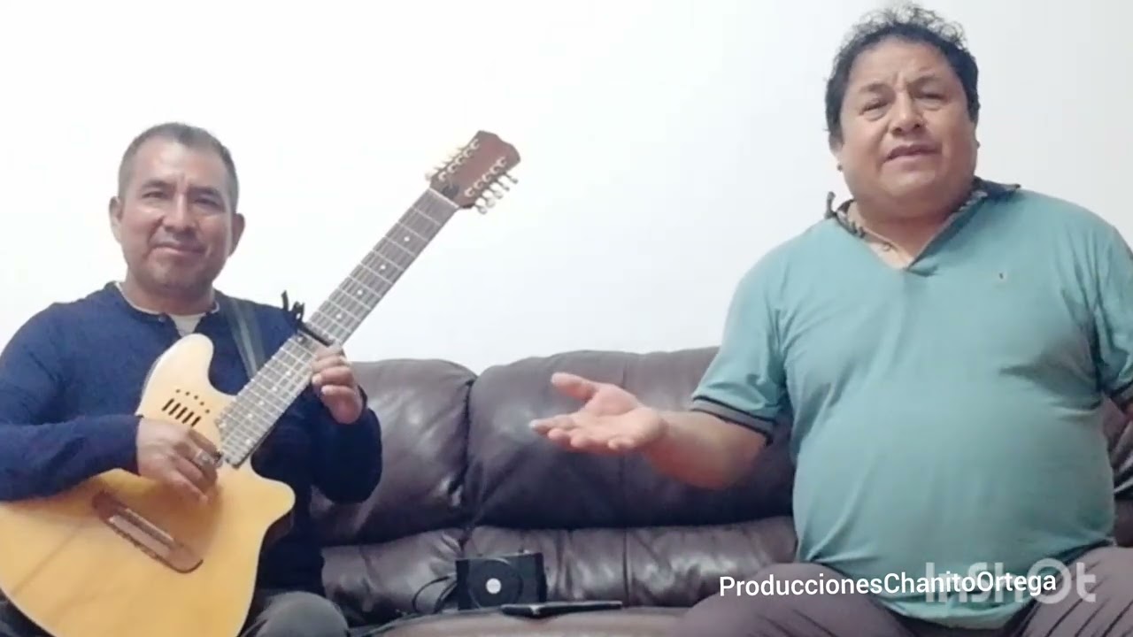 Mix jilguero dl huascaran, con jilguero Aguablanquino y Chanito Ortega en la guitarra...