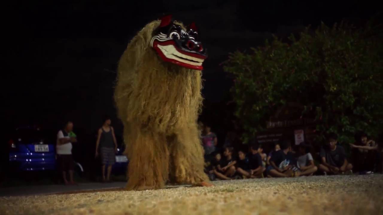 石垣島 白保集落 旧盆獅子舞　Lion Dance at Shiraho Ishigaki