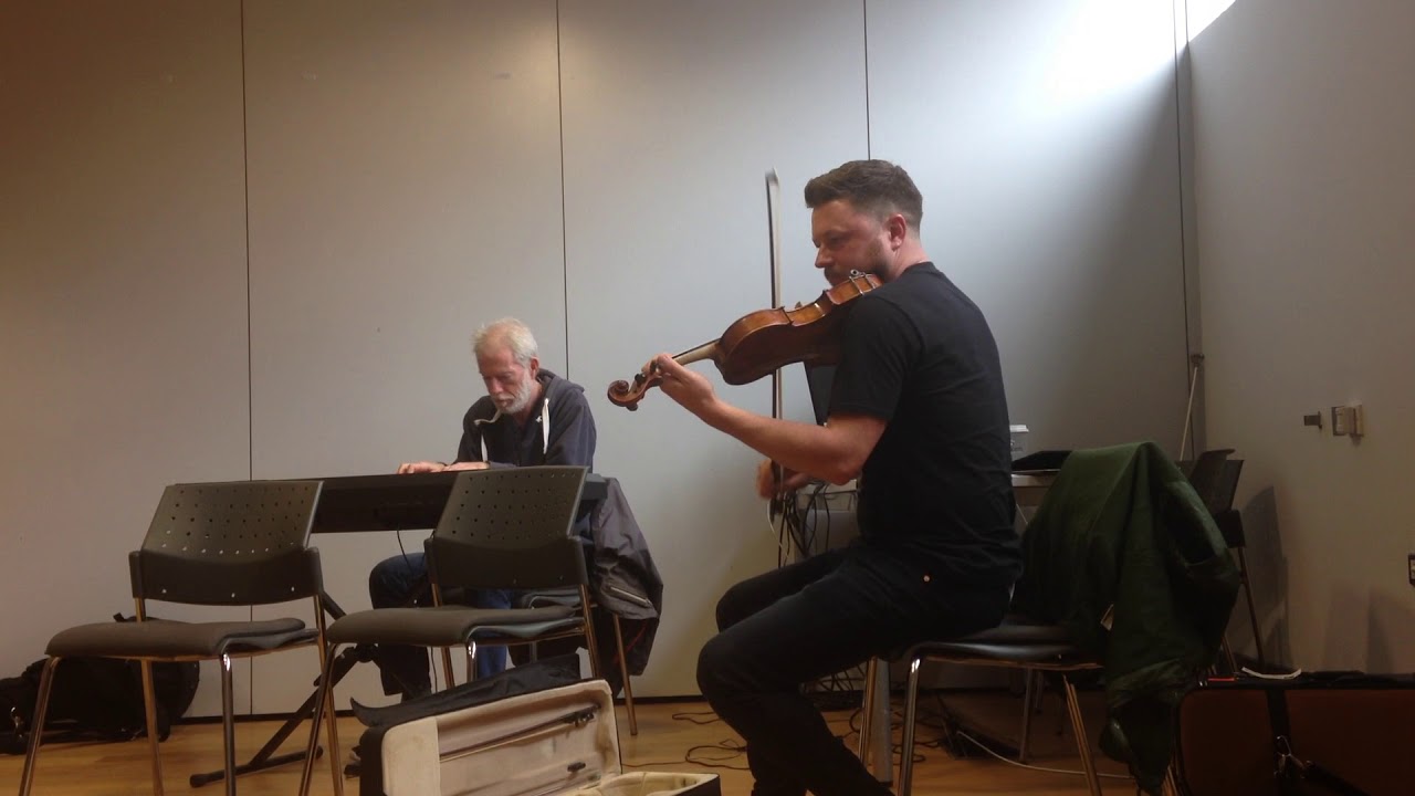 Donal O'Connor and Brian McGrath playing the Old Grey Goose