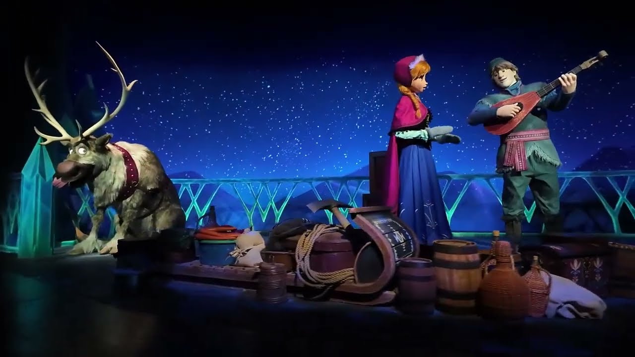 香港4日遊(維多利亞港夜景、迪士尼、中環街市、山頂纜車、昂坪纜車、美食)