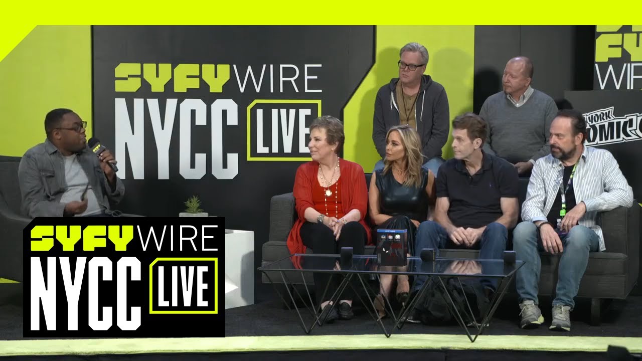 How Batman: The Animated Series Is Retconning The Comics | NYCC 2018 | SYFY WIRE