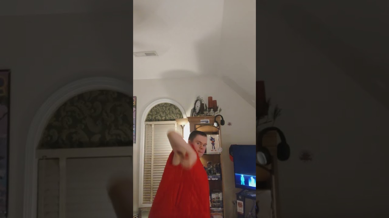 Go subscribe to l u c i a n o x