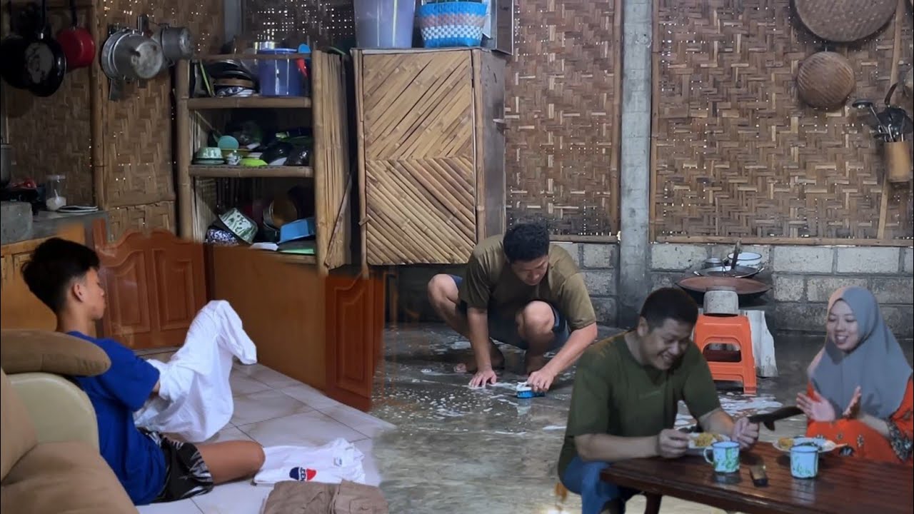 Suami dan anak beberes rumah setelah pulang dari rumah sakit | keluarga ndeso 