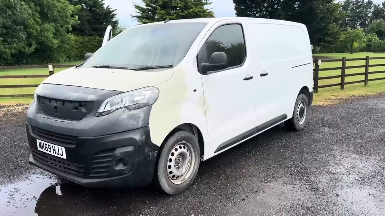 REBUILDING A WRECKED 2019 PEUGEOT EXPERT VAN