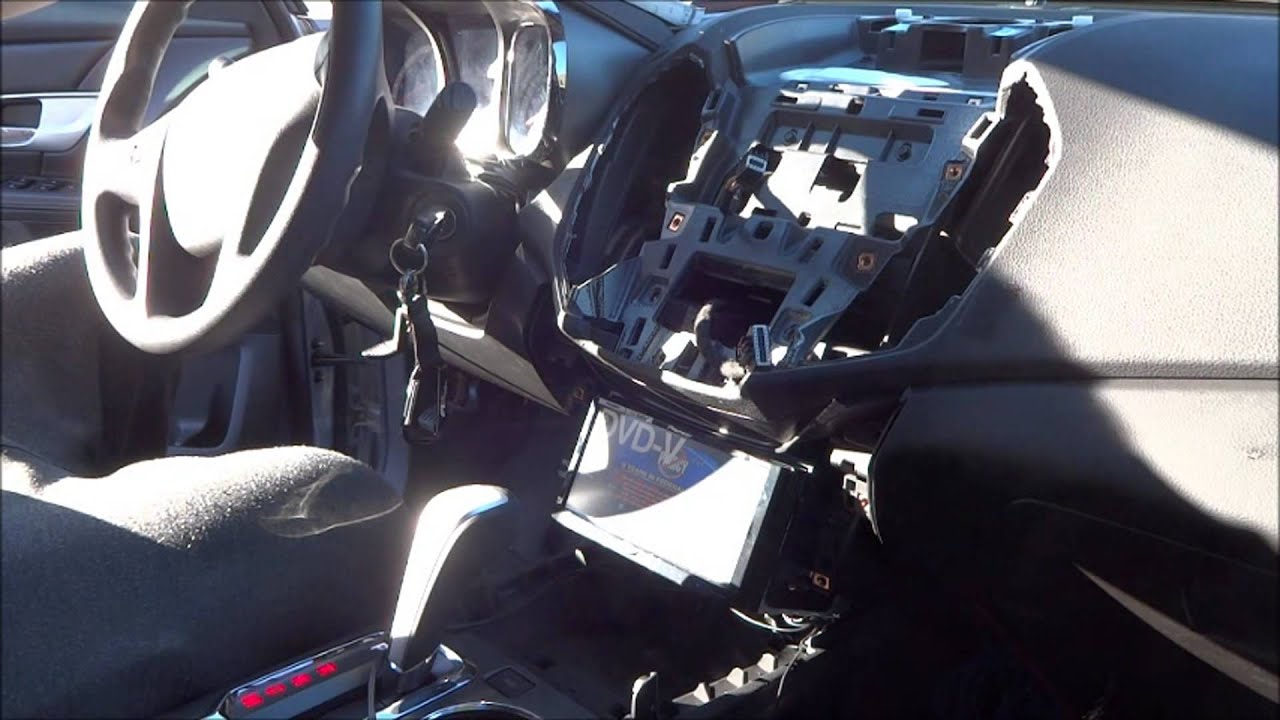 GMC Terrain / Chevy Equinox Radio Preperation and installation