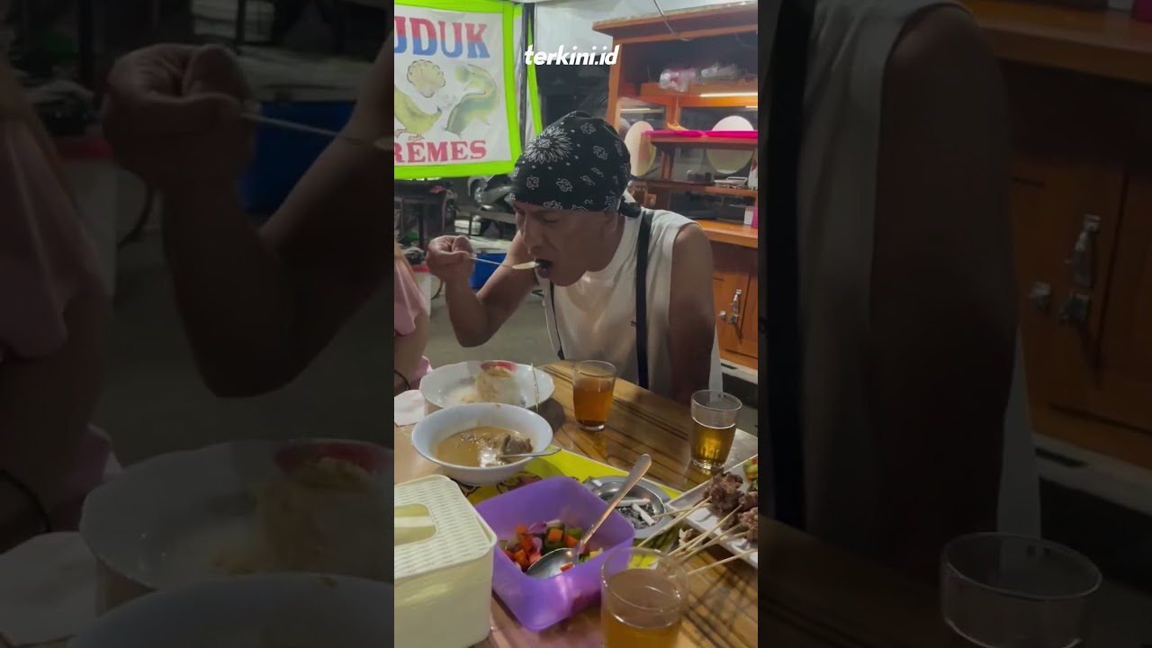 Momen Yuke Sampurna Bassis Dewa 19 Nikmati Lagu 'Separuh Nafas'