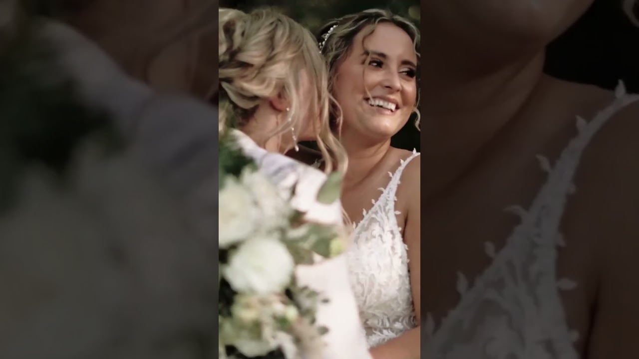 Very beautiful lesbian love 👭💕