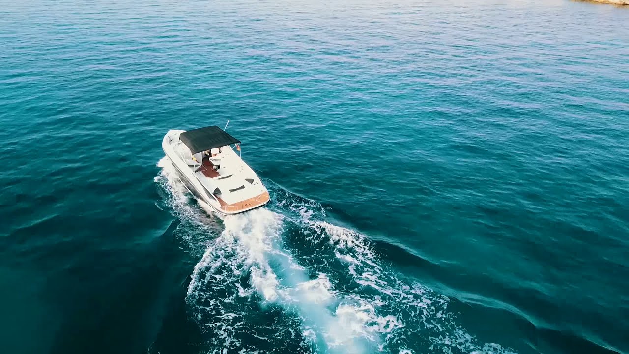 Rinker 246 Bow Rider | Motonautica Ibiza - Alquiler de Barcos en Ibiza