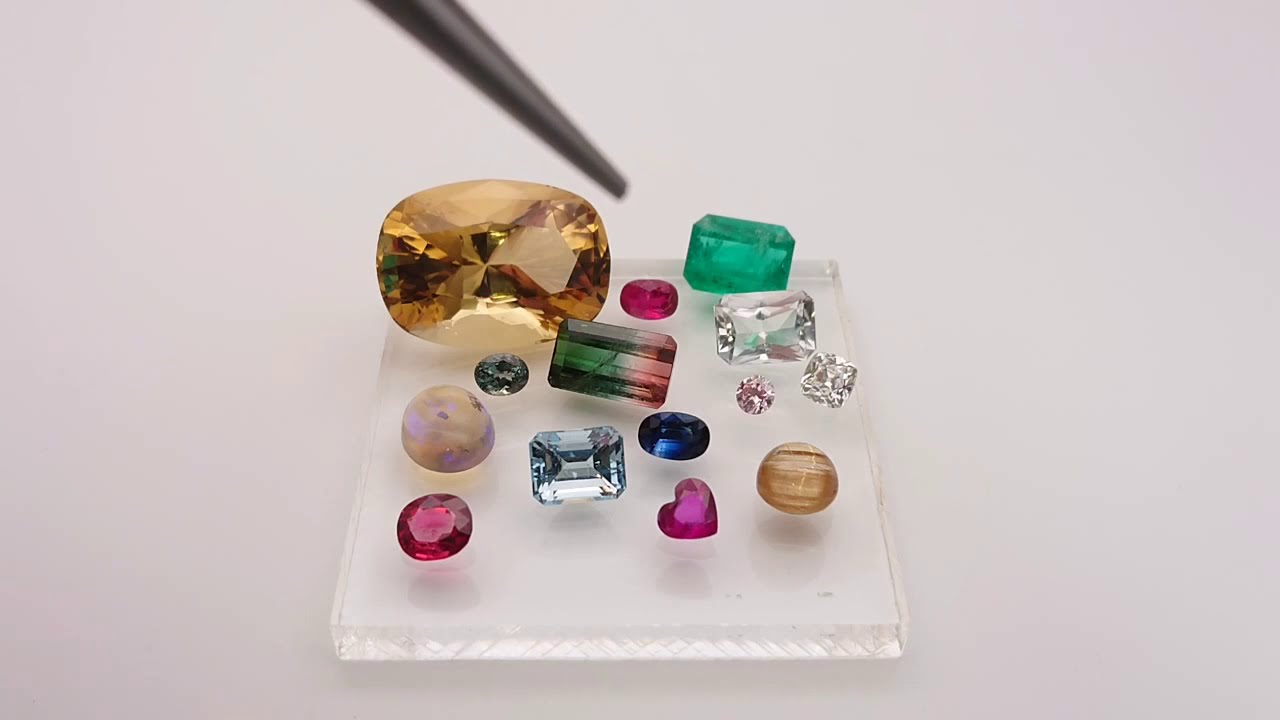 How to Recognize Gemstones: Different Gem Types, Colours and Properties