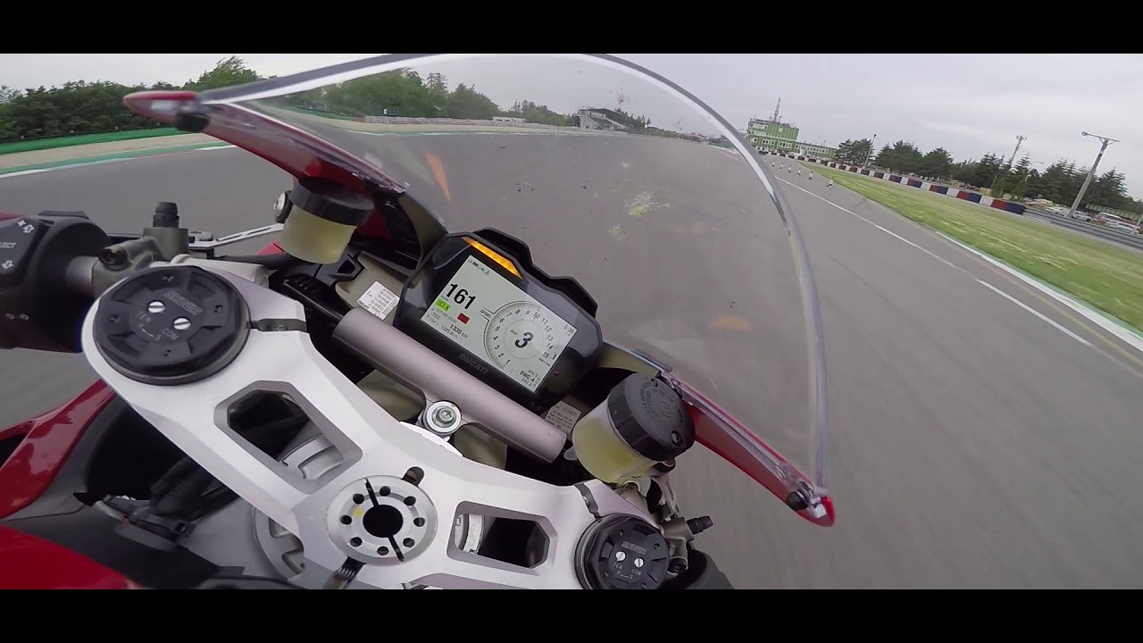Ducati Panigale V4 Test ride at Brno Circuit