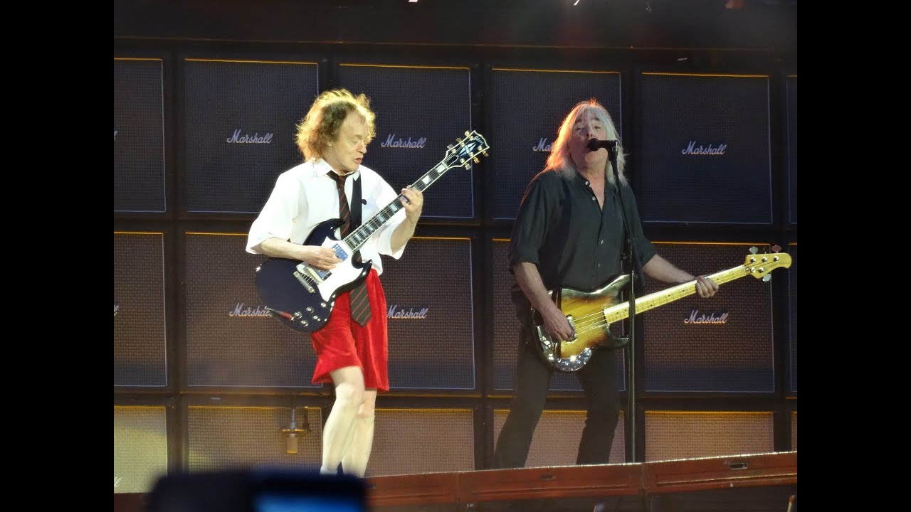 AC/DC and Axl Rose - YOU SHOOK ME ALL NIGHT LONG HD - Ceres Park, Aarhus, Denmark, June 12, 2016