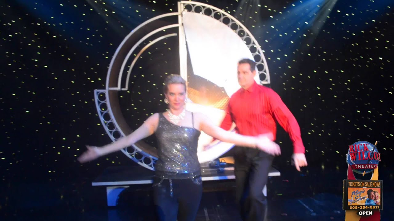Rick Wilcox Magic Theater Wisconsin Dells Wisconsin