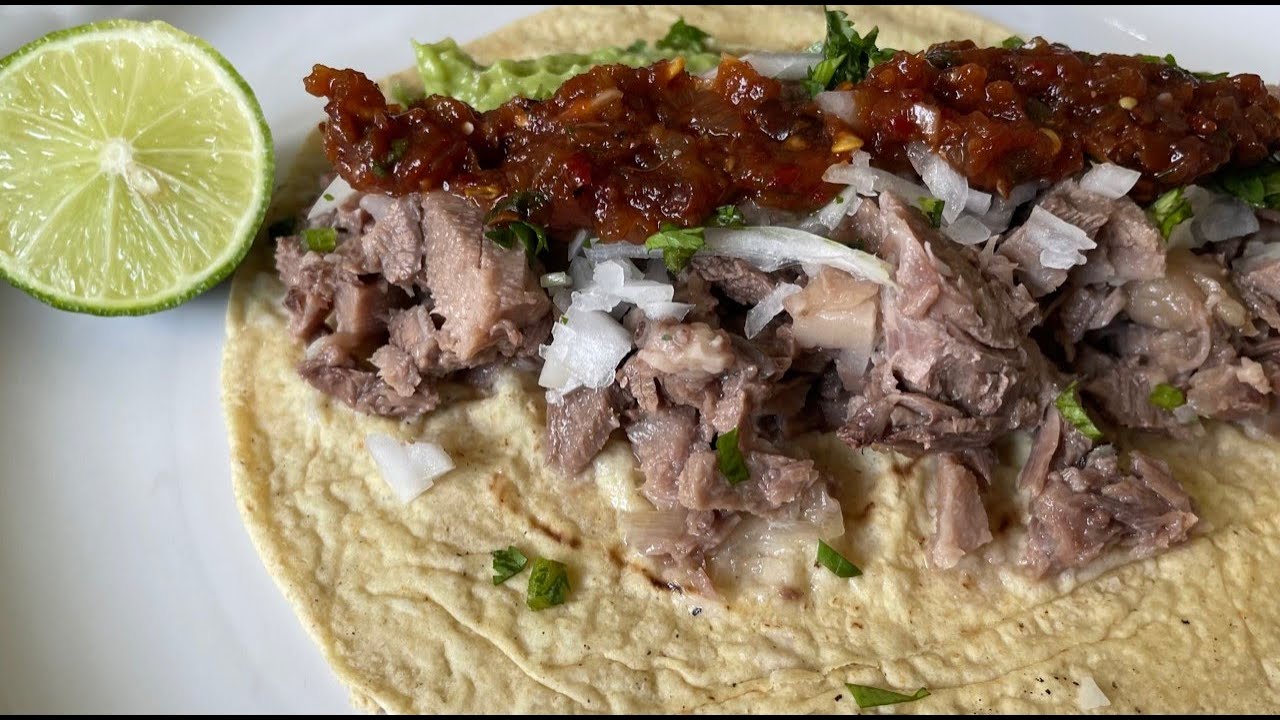 Lengua de Res estilo Sonora (Beef Tongue Sonora style) - Big Green Egg (Kamado Grill)