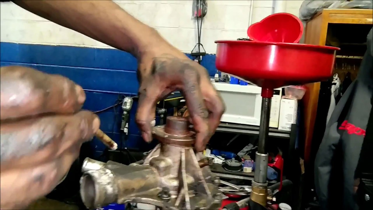 How to change the water pump in Mercedes SLK230 | Car-addiction