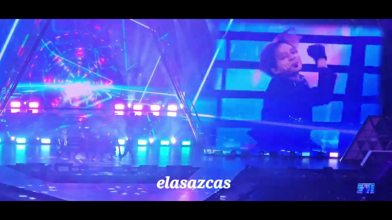 HORI7ON performance at the Asia Artist Award 2023 (SIX7EEN)