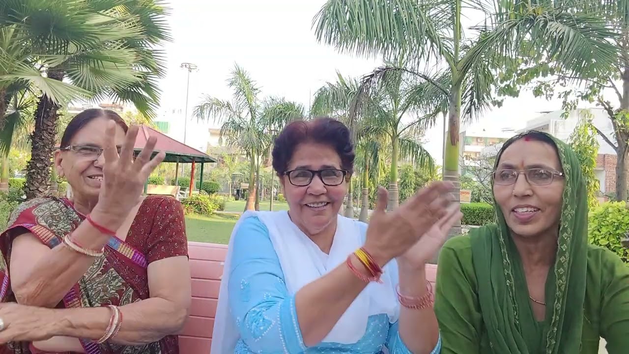सत्संगी भजन ❤️ मेरी पड़ोसन जाव सत्संग में लाव चुन्दड़ी चार मेरे रामा💐 लाइक शेयर एंड सब्सक्राइब 