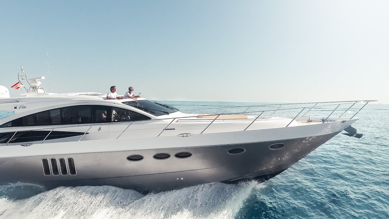 YACHT TOUR | PRINCESS V65 | VLOG 83