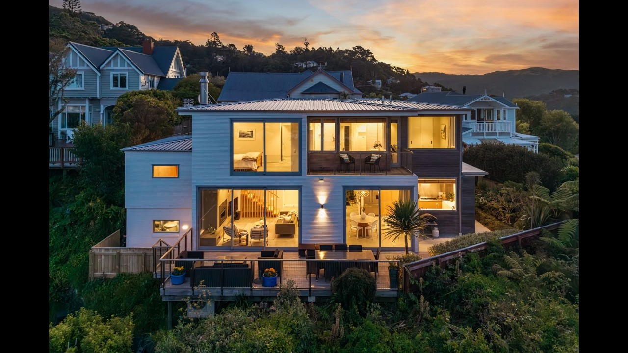 12A margaret St. Architectural Masterpiece with Sweeping Views