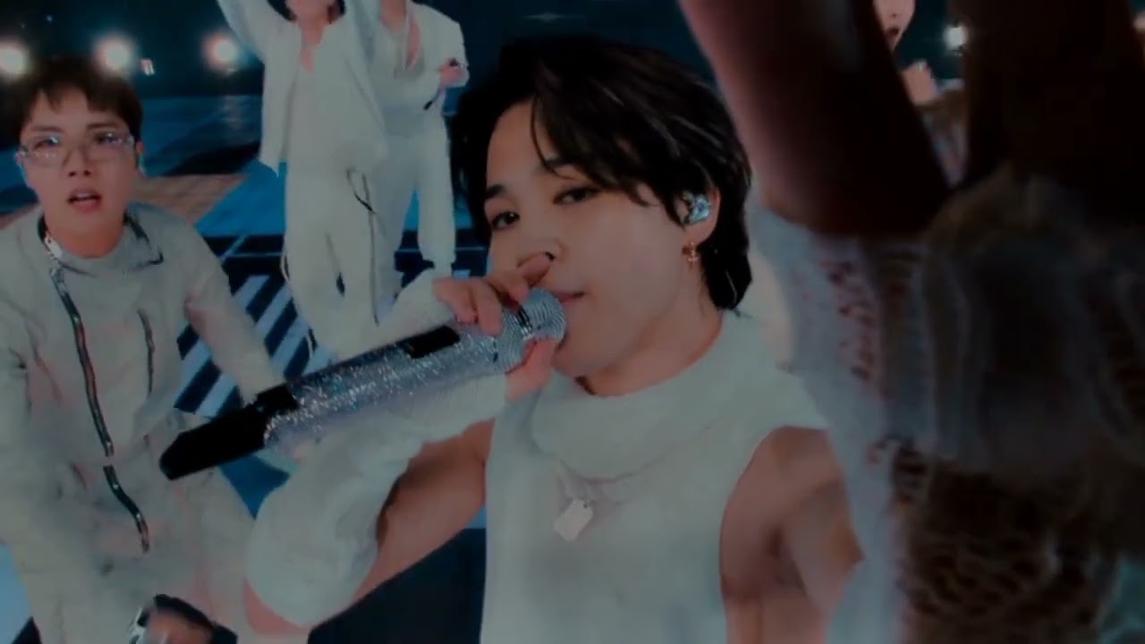 JIMIN -  [FMV] (streets x pour it up)