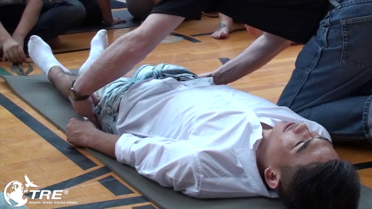 Refugee from Afghanistan uses TRE to reduce his body tension