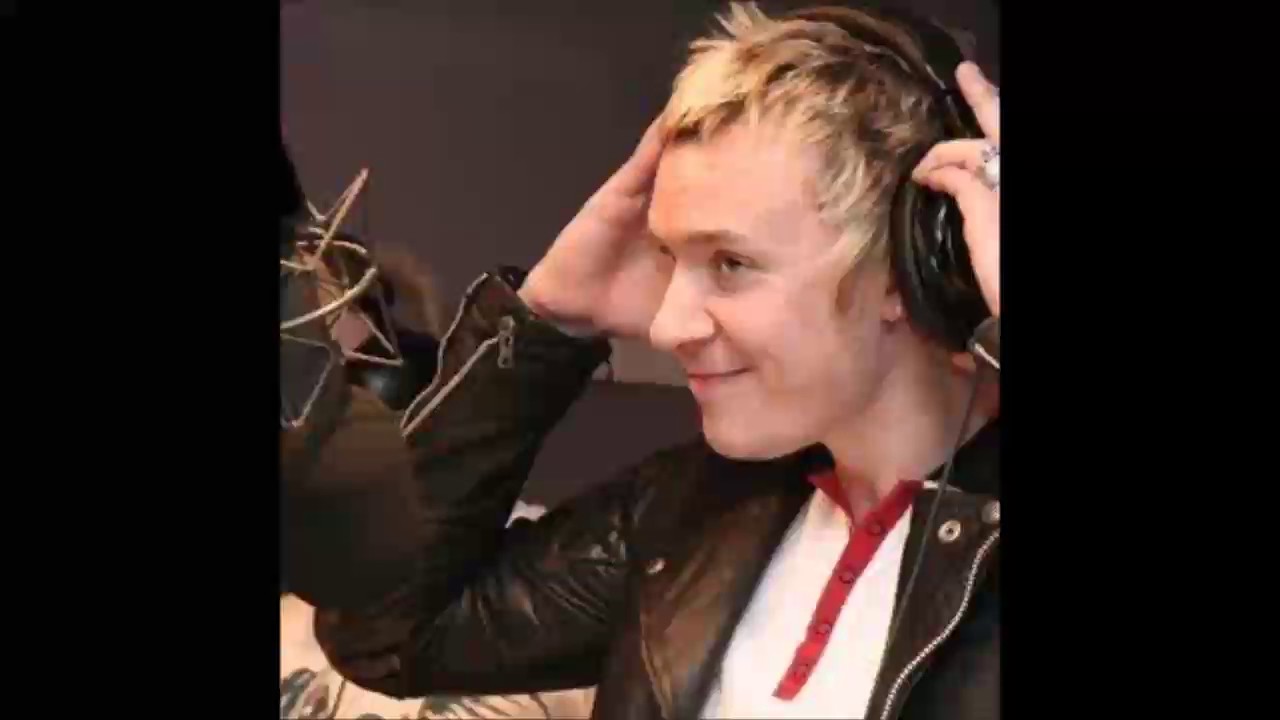 THE PRODIGY Interviewed by Mark Dynamix in 1994 + Voodoo People #LiamHowlett [22mins]