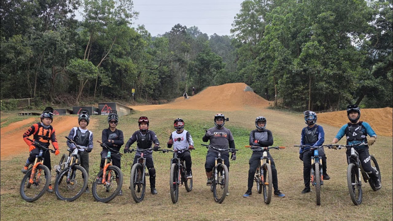 Daray Mountain Bike Park (Blue Line)