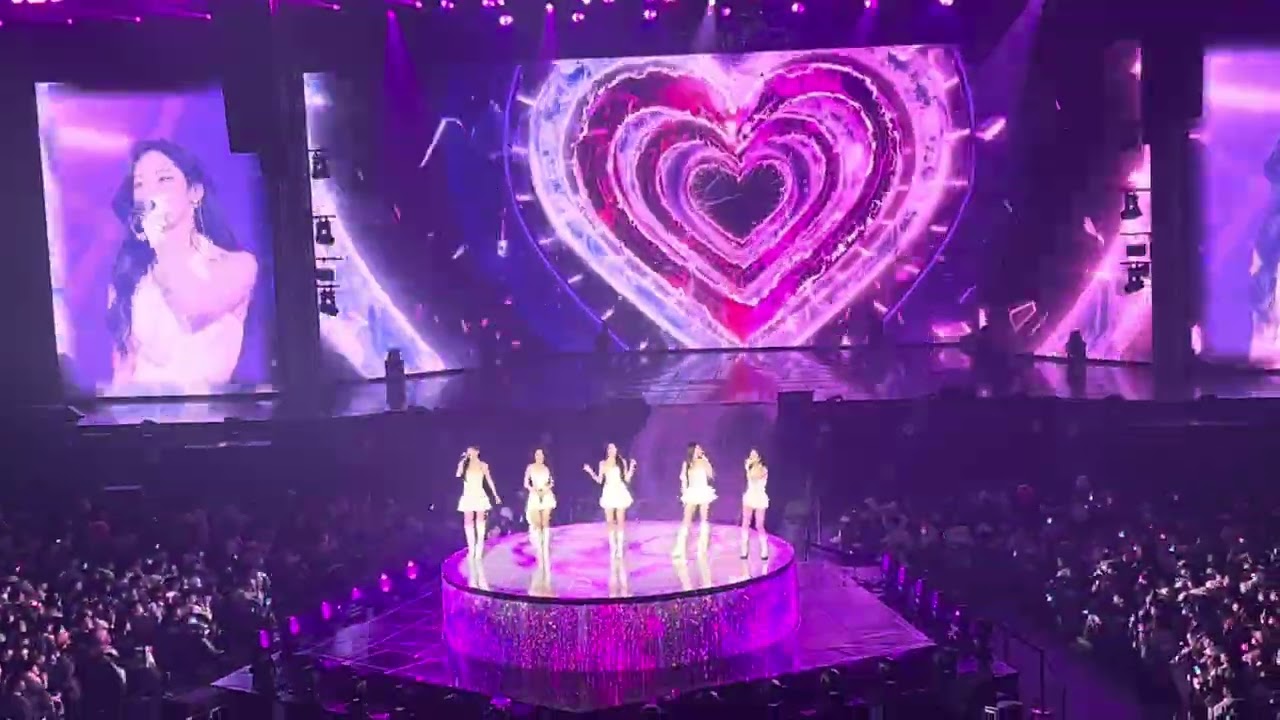 260130 fromis_9 - Twisted love