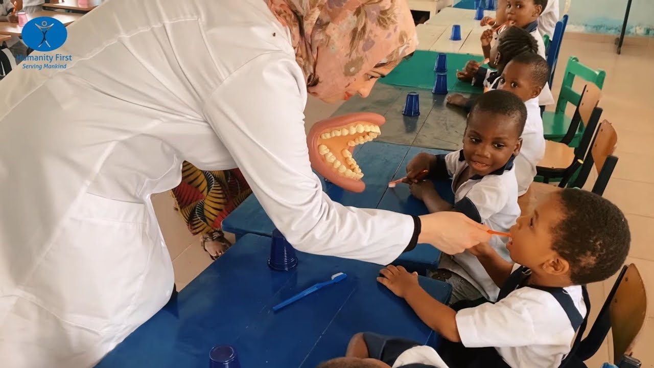 Unsere Ärzte helfen vor Ort - Benin & Tschad - November 2021 | Humanity First