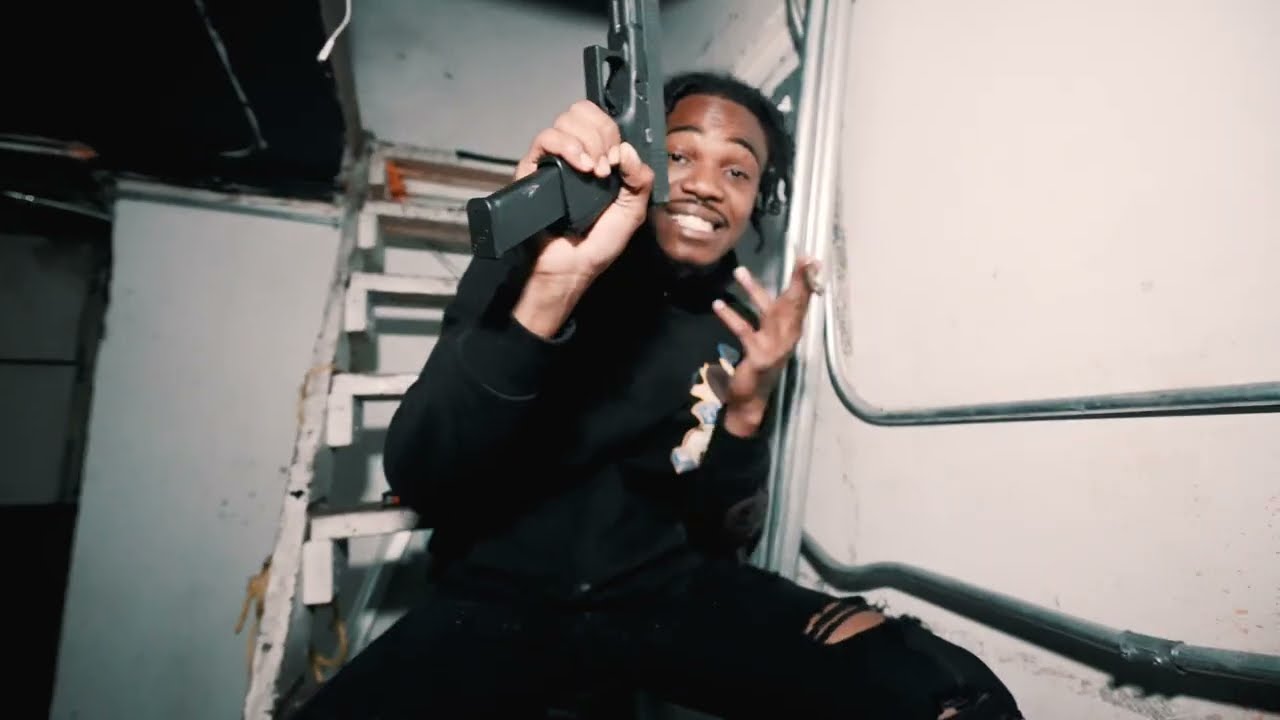 Maine Finesse - Micro Drac (Shot by Klo Vizion)