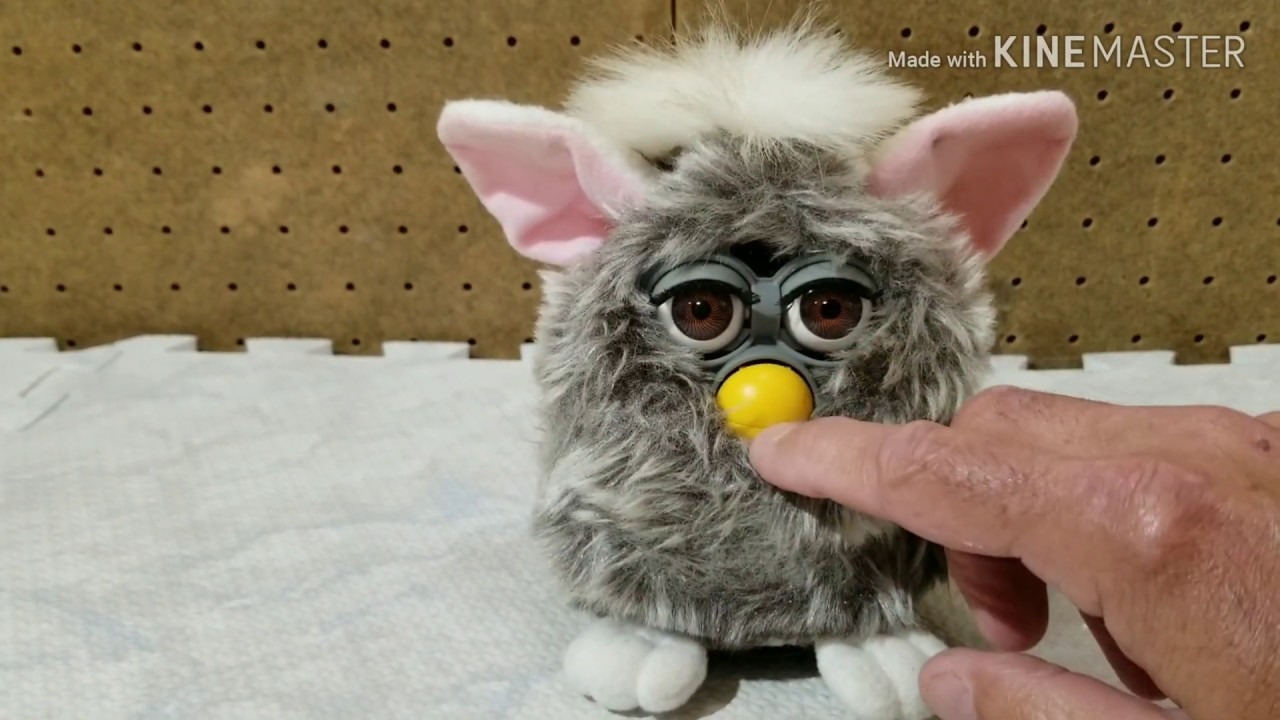A fully functional 1998 Furby by Tiger Electronics.