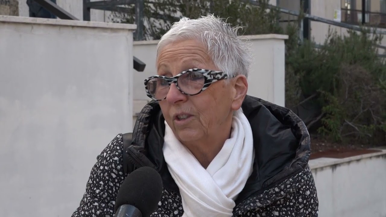 Arezzo, rapina in casa di un noto avvocato: la moglie sequestrata e minacciata