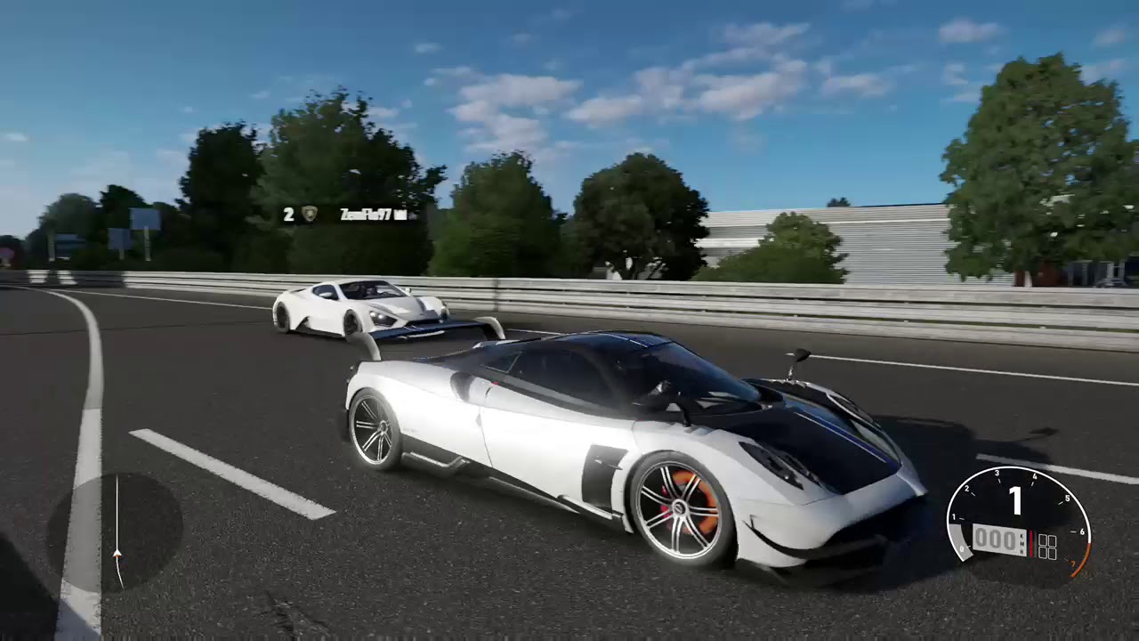 Forza 7 Drag race: Pagani Huayra BC vs Zenvo ST1