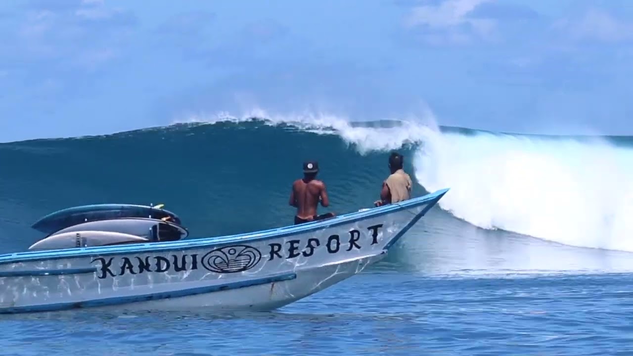 SURFING MENTAWAI | 2022 | bank vault #surf #surfing #indonesia #mentawai