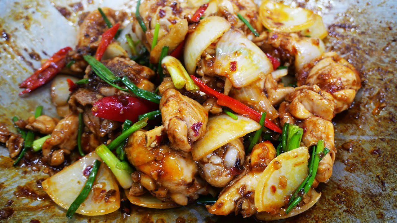 ไก่ผัดน้ำพริกเผา ไก่นุ่มอร่อยมาก