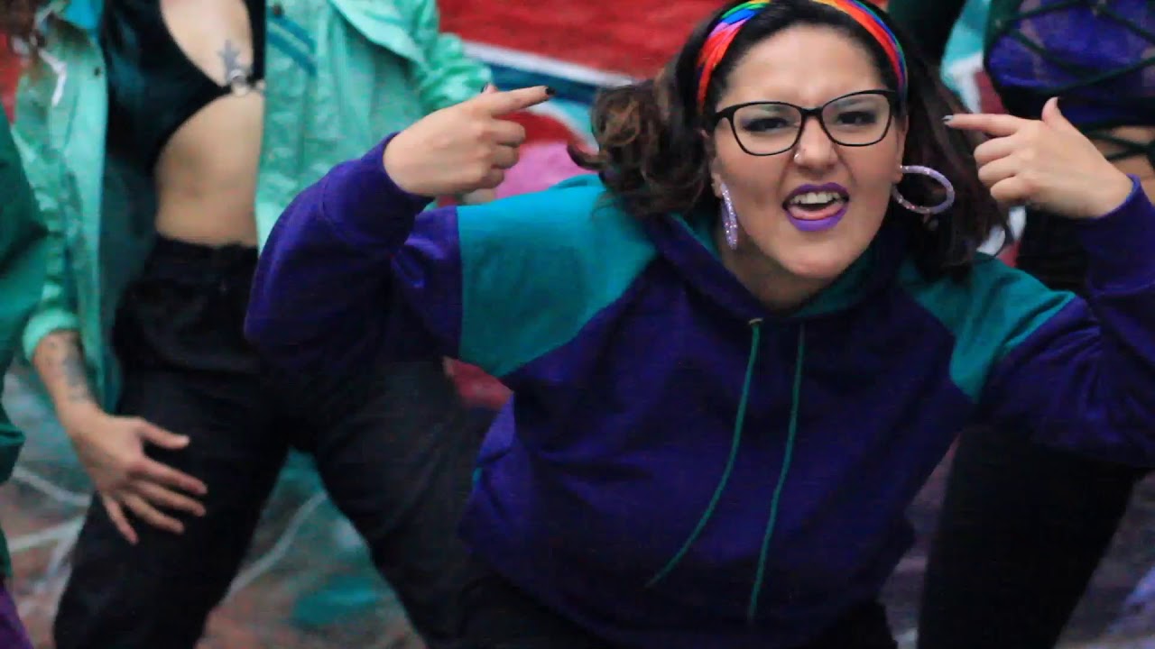 Mel G - Nos Quieren Acabar.