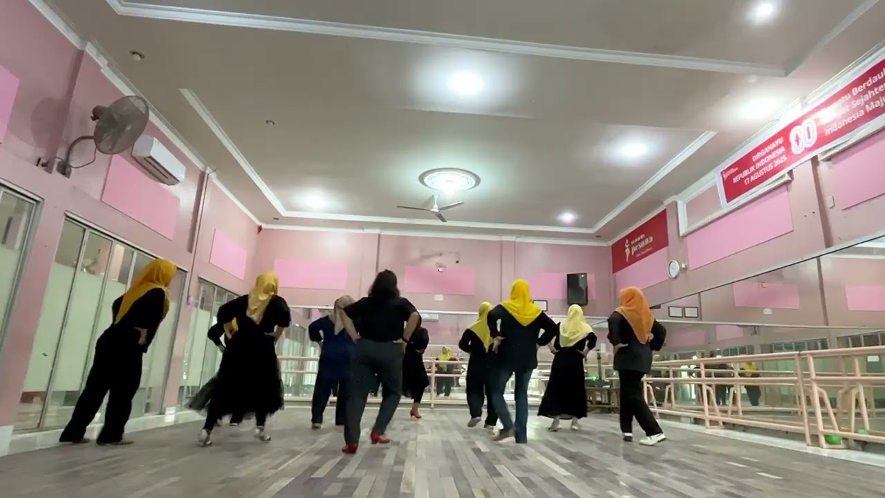 Tabola Dimatamu LD choreo Roosamekto Mamek Swesty , Mimitha , Vee Trias  By Sylva Linedance ❤️