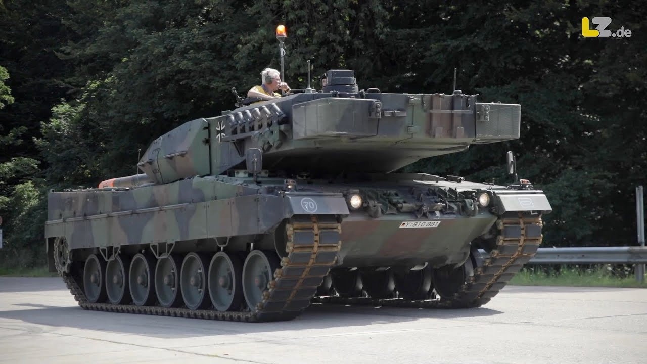 Aktion „Wunschtag“: Vier Lipper dürfen bei der Bundeswehr Panzer fahren