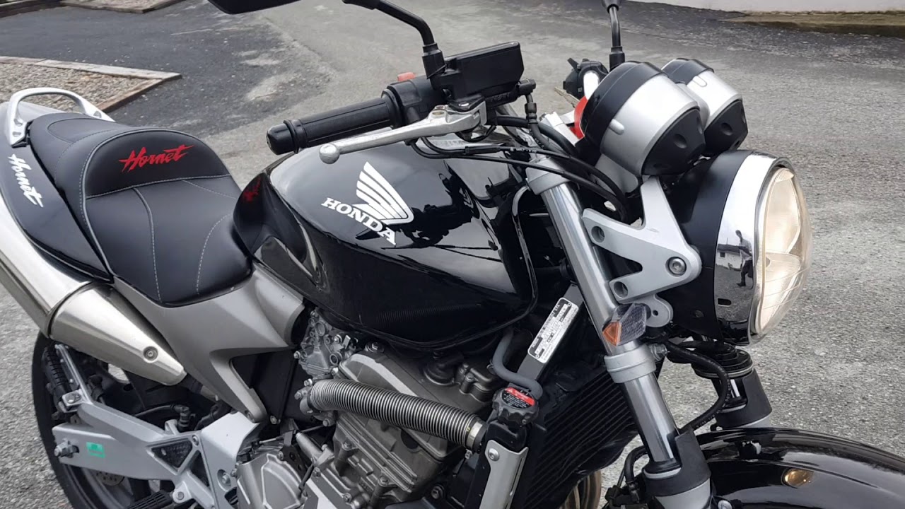 Honda CB600F Hornet 2004 cold engine start and walkaround