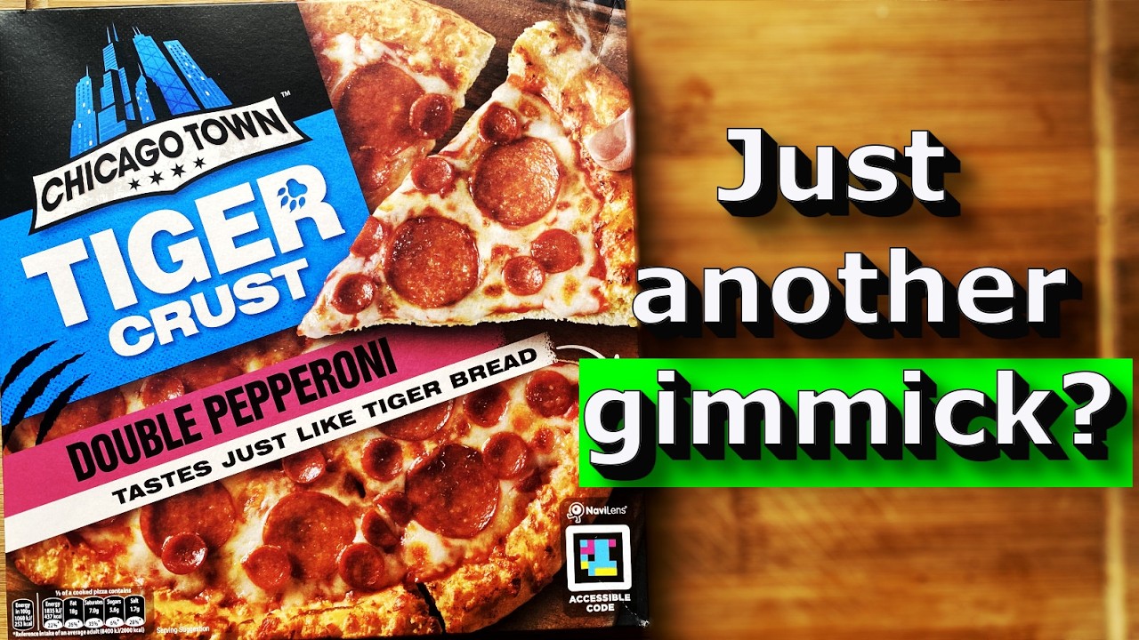 I uncover the Chicago town Tiger crust pepperoni pizza from ICELAND UK supermarket foodie review